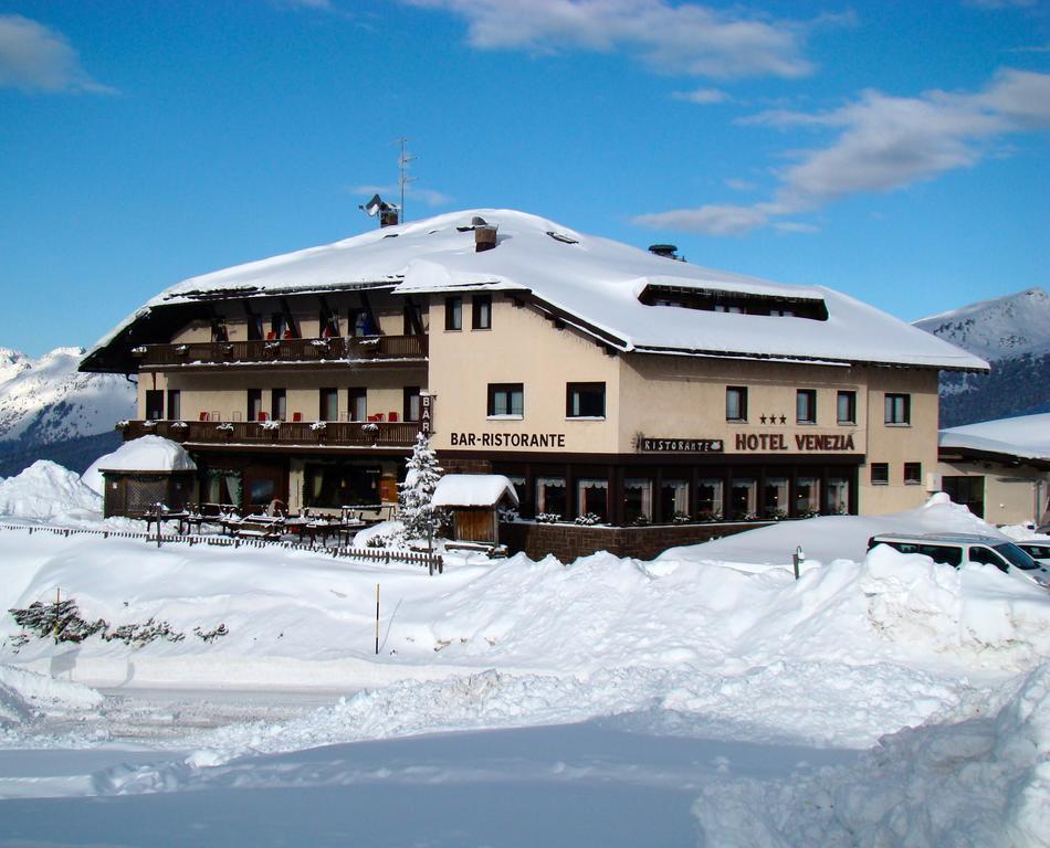 Albergo Venezia Пассо-Ролле Экстерьер фото